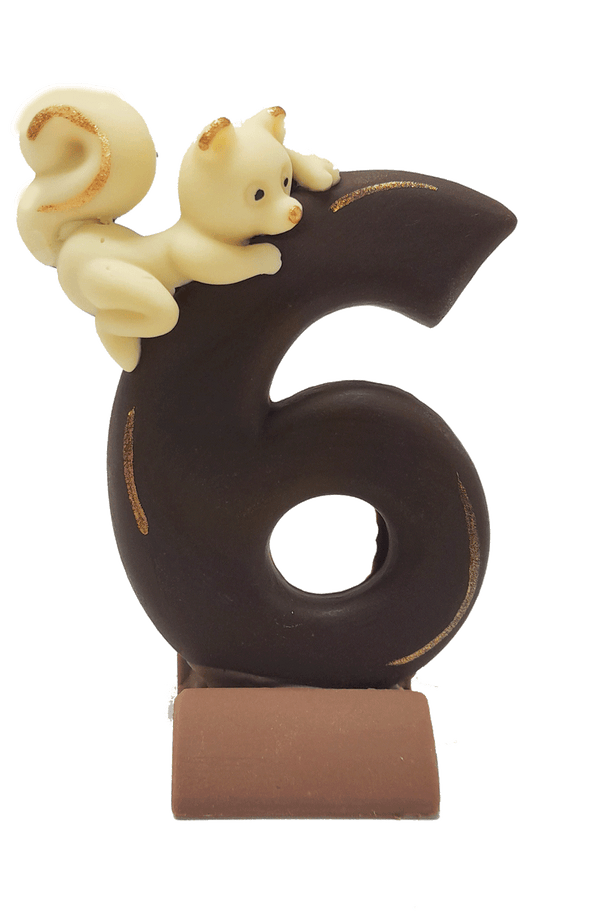 Numeri di cioccolato con basetta
